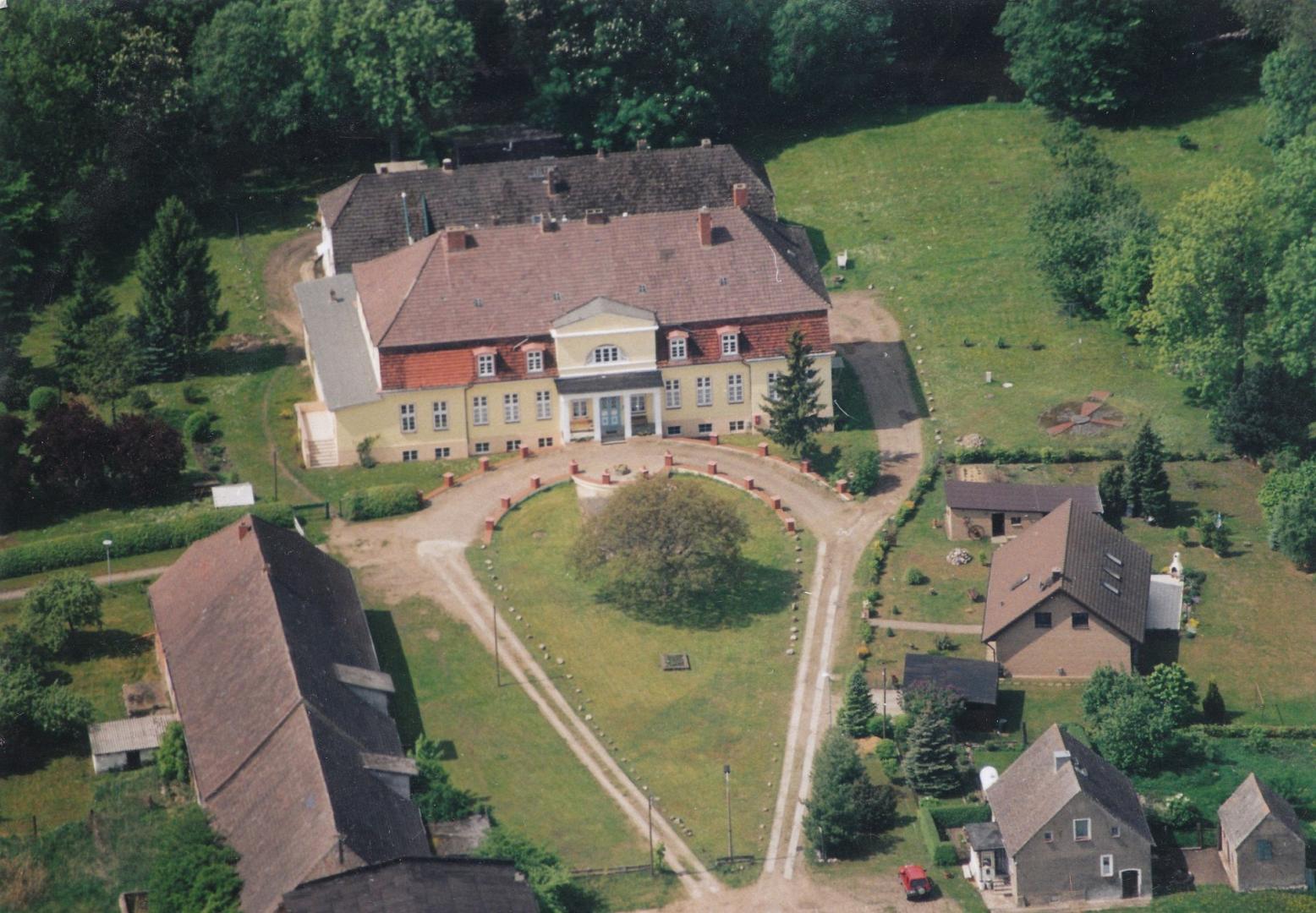 Gutshaus Borkow GbR - Header